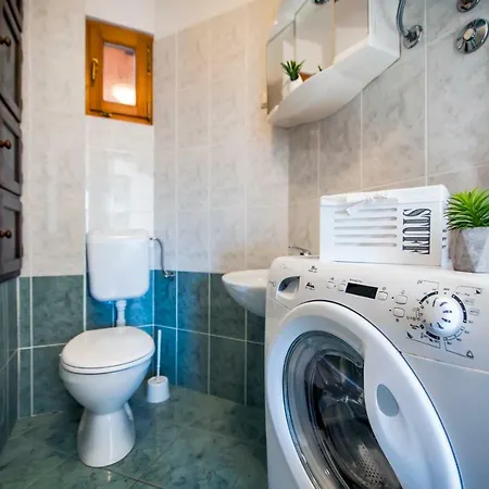 בית הארחה Ancient Stone