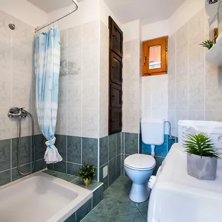 בית הארחה Ancient Stone