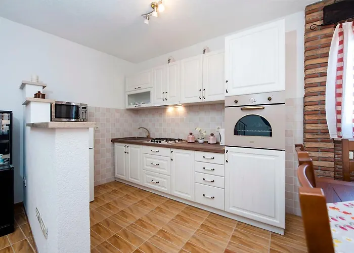 Ancient Stone Casa de hóspedes