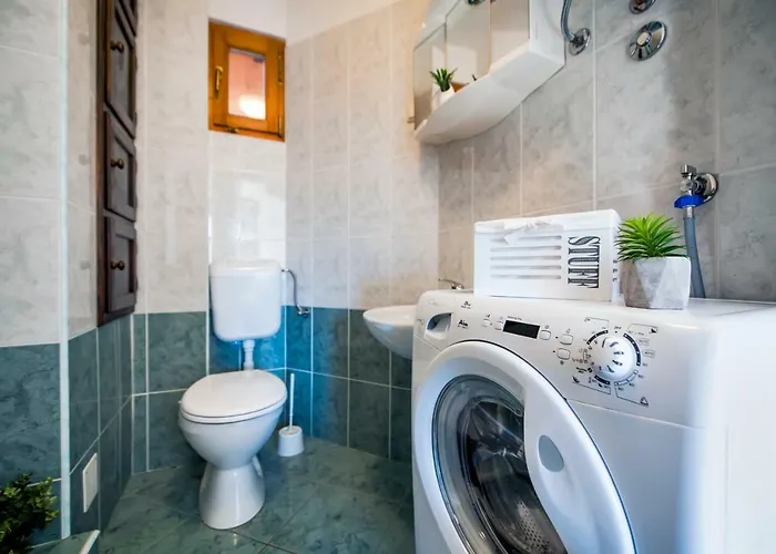 Gasthuis Ancient Stone